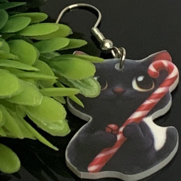 Black Cat Earring, Candy Cane Earring, Christmas Earring, Holiday Earring, Cat - Picture 4 of 4